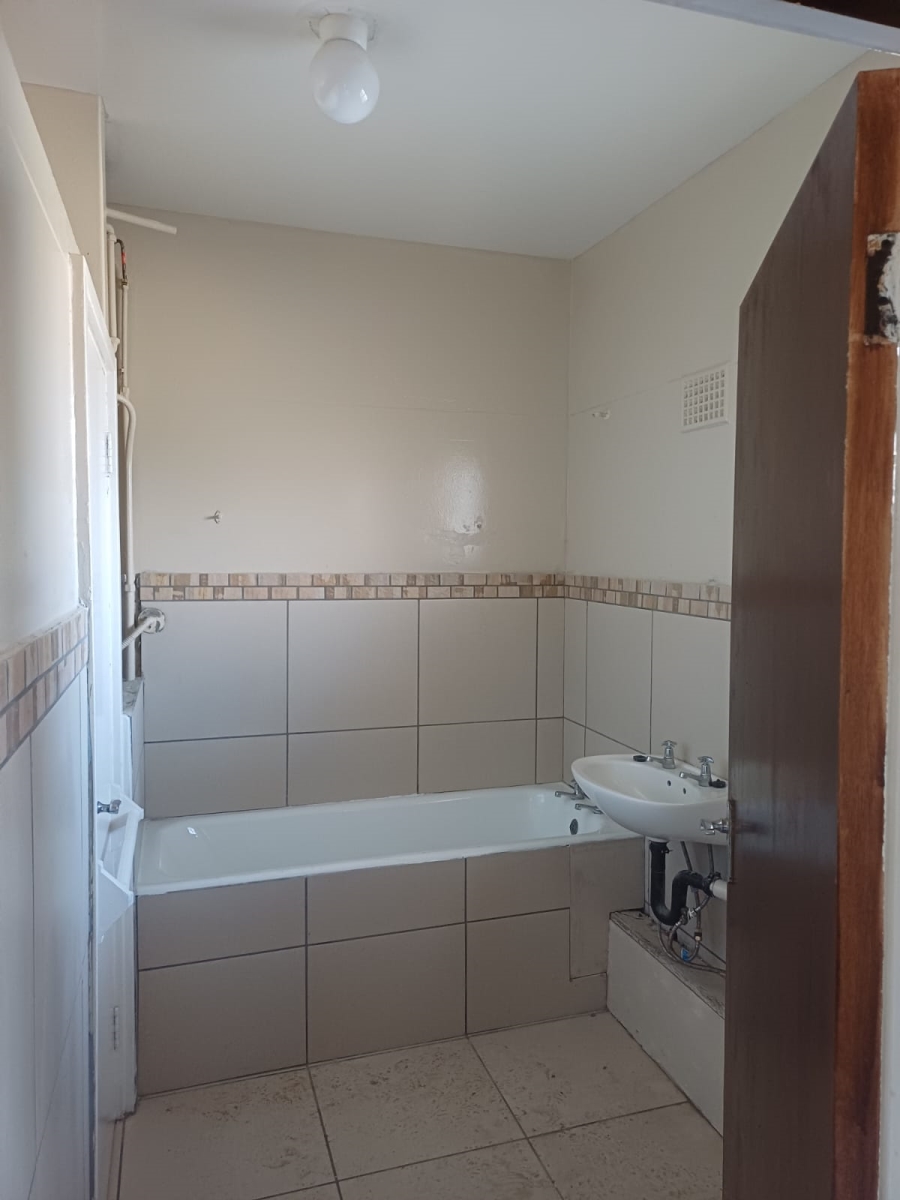 1 Bedroom Property for Sale in Westdene Free State